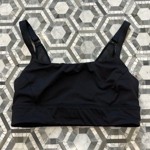 Size 8 Lululemon sports bra